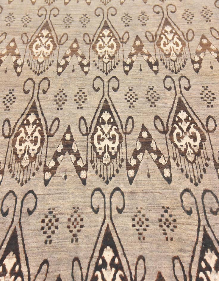 Detail image of  6' 8 x 9' 7  Hand Knotted Modern Ziegler Rug