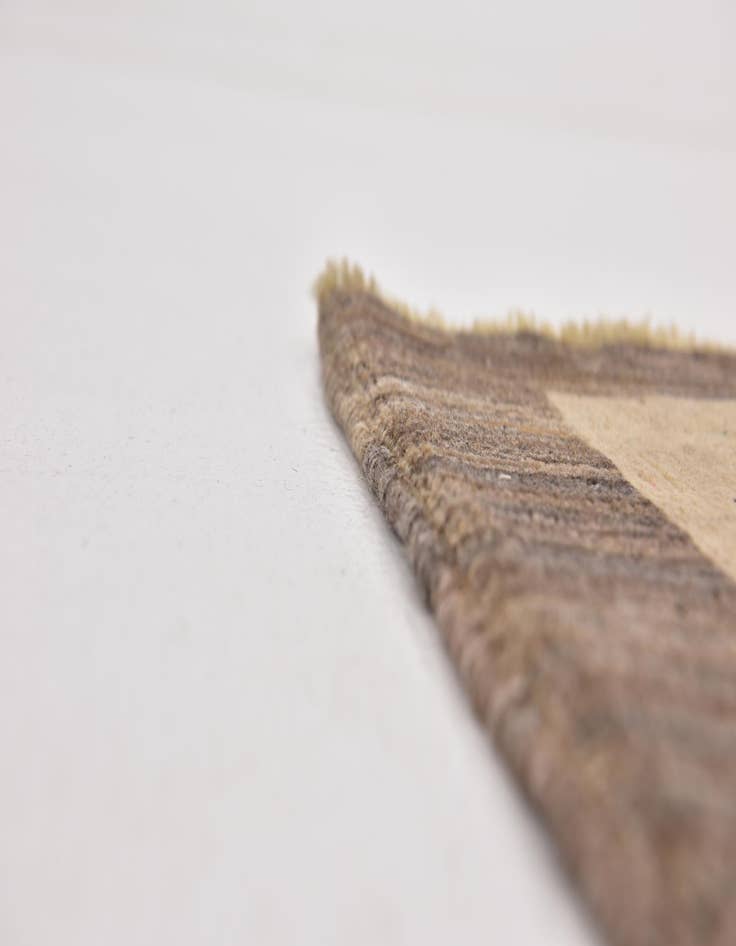 Detail image of  5' 2 x 6' 2  Hand Knotted Modern Ziegler Rug