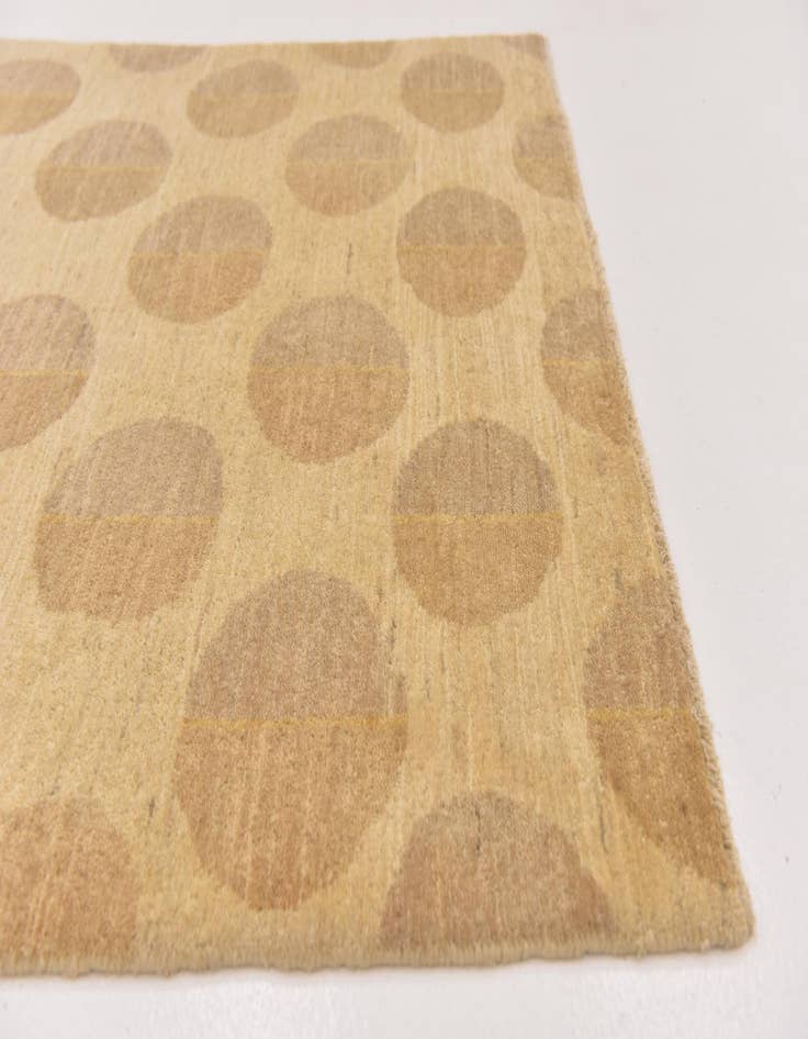 Detail image of  4' 1 x 6' 2  Hand Knotted Modern Ziegler Wool Rug