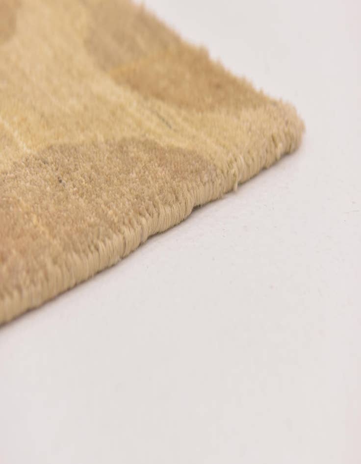 Detail image of  4' 1 x 6' 2  Hand Knotted Modern Ziegler Wool Rug