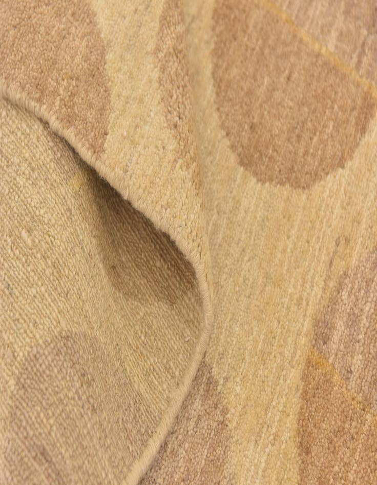 Detail image of  4' 1 x 6' 2  Hand Knotted Modern Ziegler Wool Rug