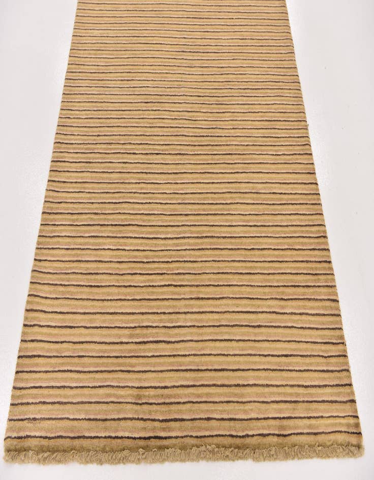Detail image of  4' 1 x 6' 1  Hand Knotted Modern Ziegler Wool Rug
