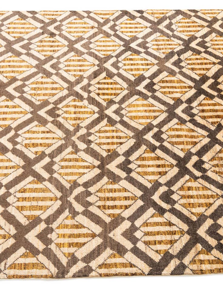 Detail image of  5' x 6' 7  Hand Knotted Modern Ziegler Wool Rug