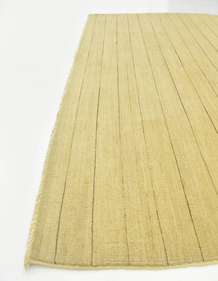 Detail image of  4' 7 x 5' 11  Hand Knotted Modern Ziegler Rug