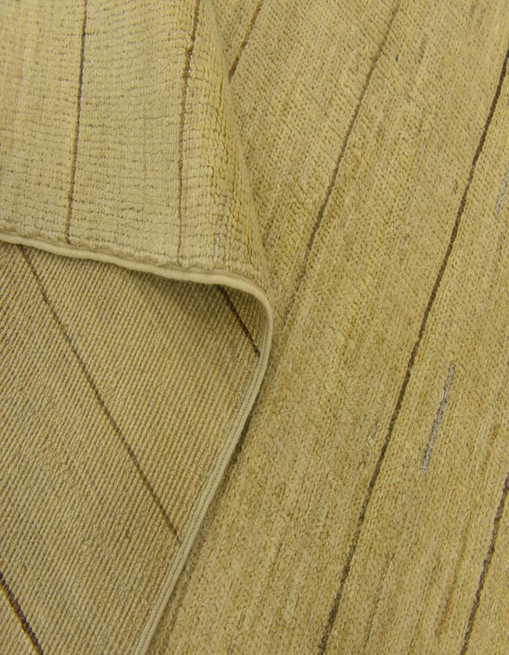 Detail image of  4' 7 x 5' 11  Hand Knotted Modern Ziegler Rug