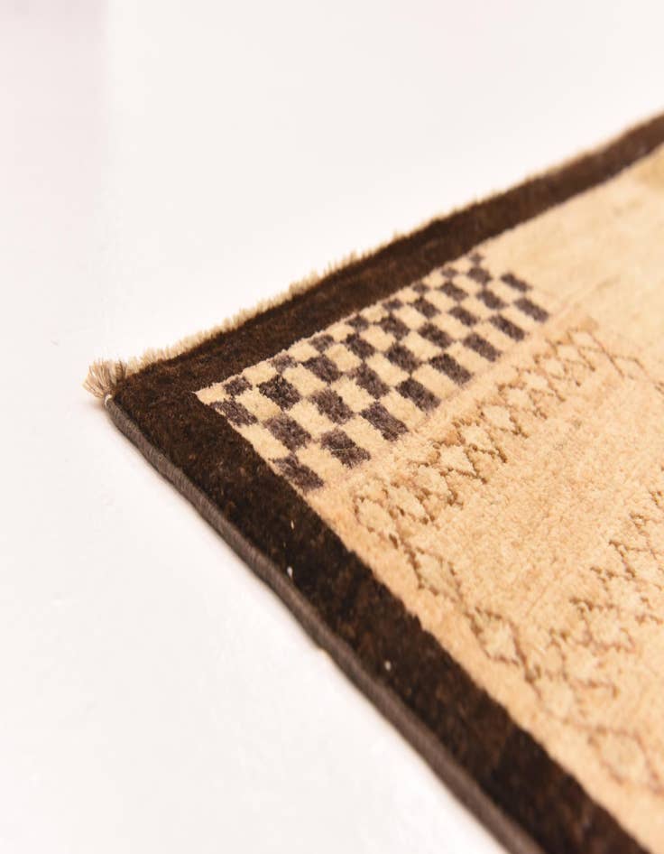 Detail image of  5' 7 x 7' 5  Hand Knotted Modern Ziegler Rug