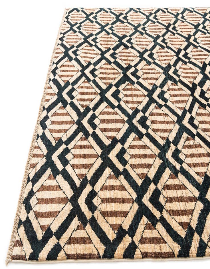 Detail image of  5' 1 x 6' 9  Hand Knotted Modern Ziegler Wool Rug