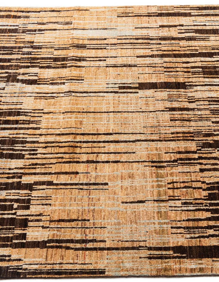 Detail image of  4' 8 x 6' 6  Hand Knotted Modern Ziegler Wool Rug