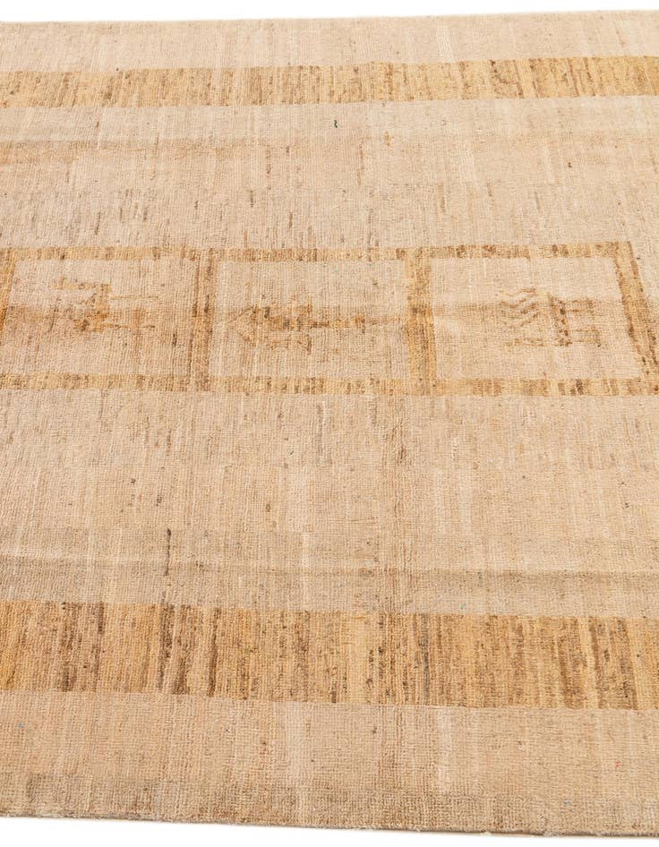 Detail image of  4' 6 x 6' 6  Hand Knotted Modern Ziegler Rug