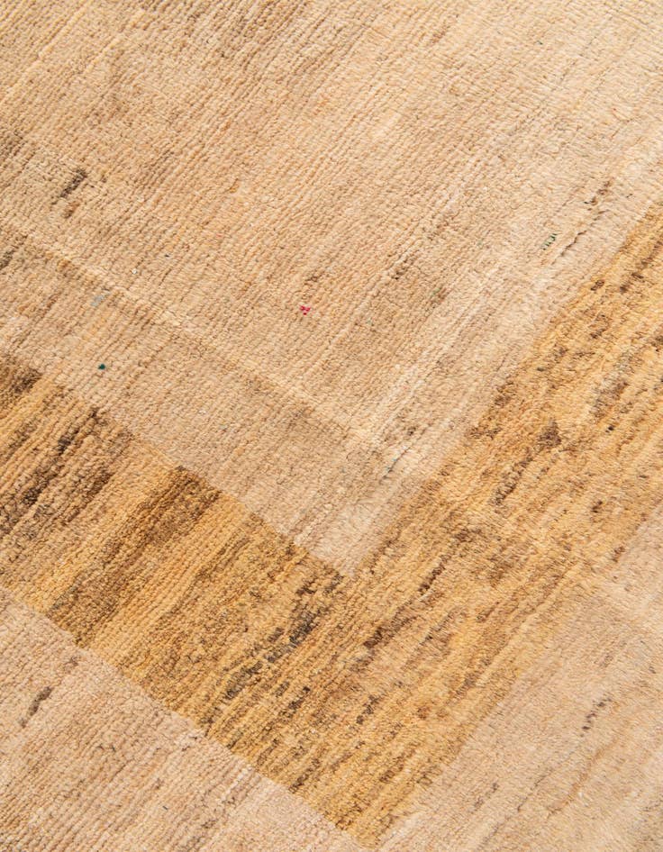 Detail image of  4' 6 x 6' 6  Hand Knotted Modern Ziegler Rug