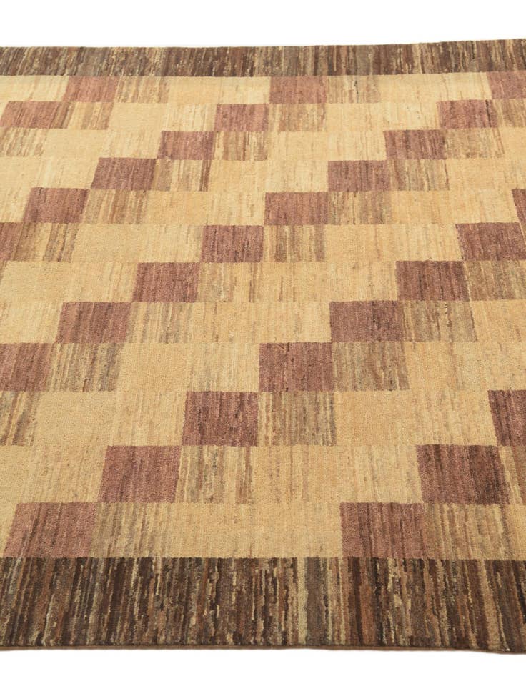 Detail image of  5' 6 x 7' 7  Hand Knotted Modern Ziegler Oriental Rug