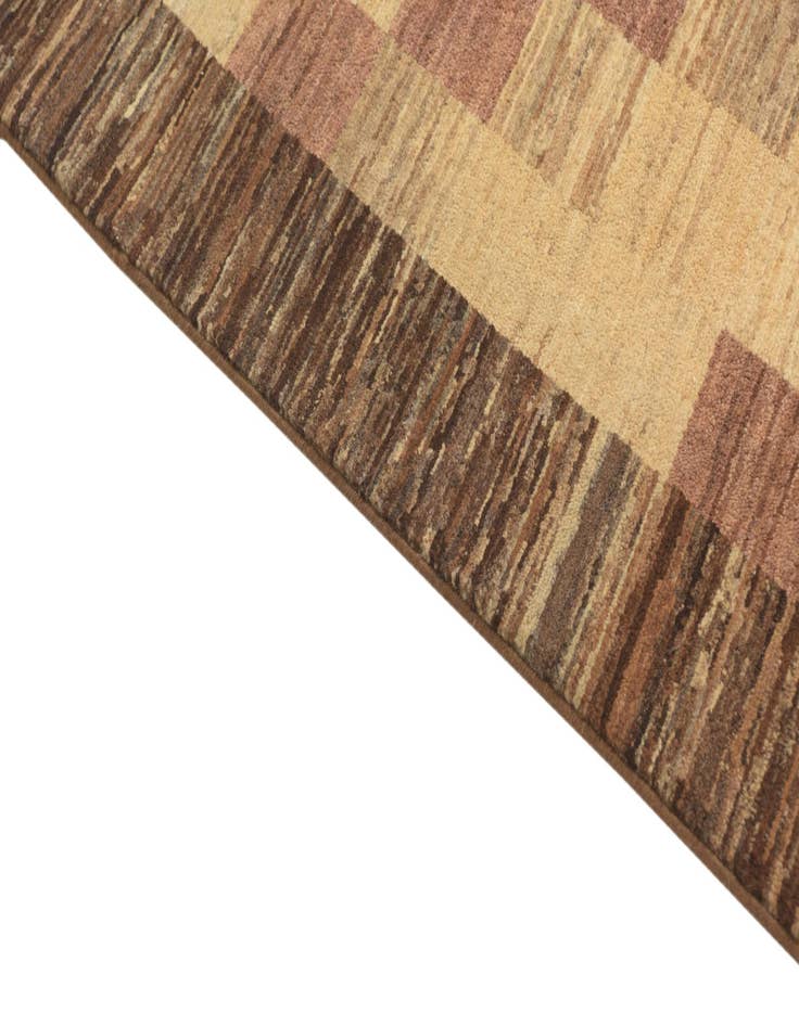 Detail image of  5' 6 x 7' 7  Hand Knotted Modern Ziegler Oriental Rug