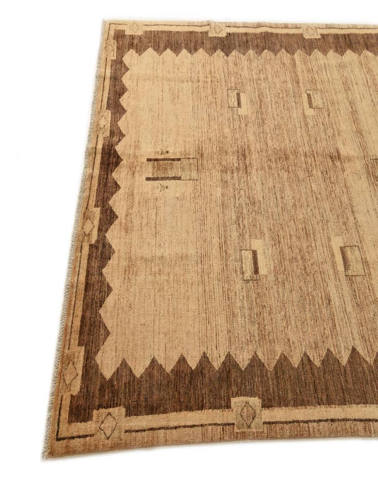 Detail image of  5' 2 x 6' 5  Hand Knotted Modern Ziegler Rug
