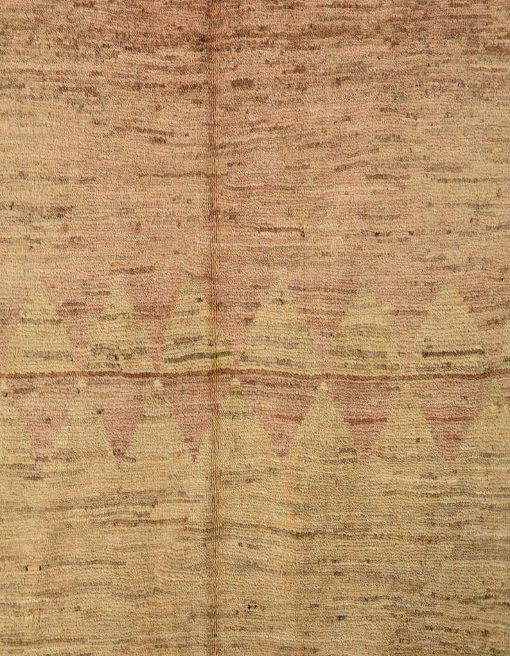 Detail image of  5' 6 x 7' 6  Hand Knotted Modern Ziegler Rug