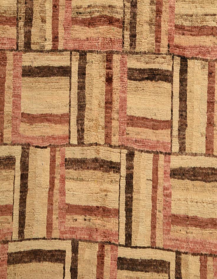 Detail image of  5' 6 x 7' 6  Hand Knotted Modern Ziegler Rug