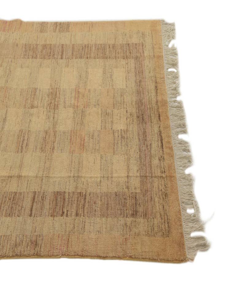 Detail image of  4' x 6'  Hand Knotted Modern Ziegler Rug