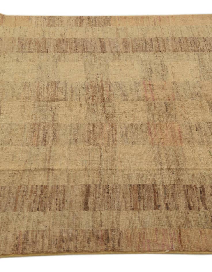 Detail image of  4' x 6'  Hand Knotted Modern Ziegler Rug