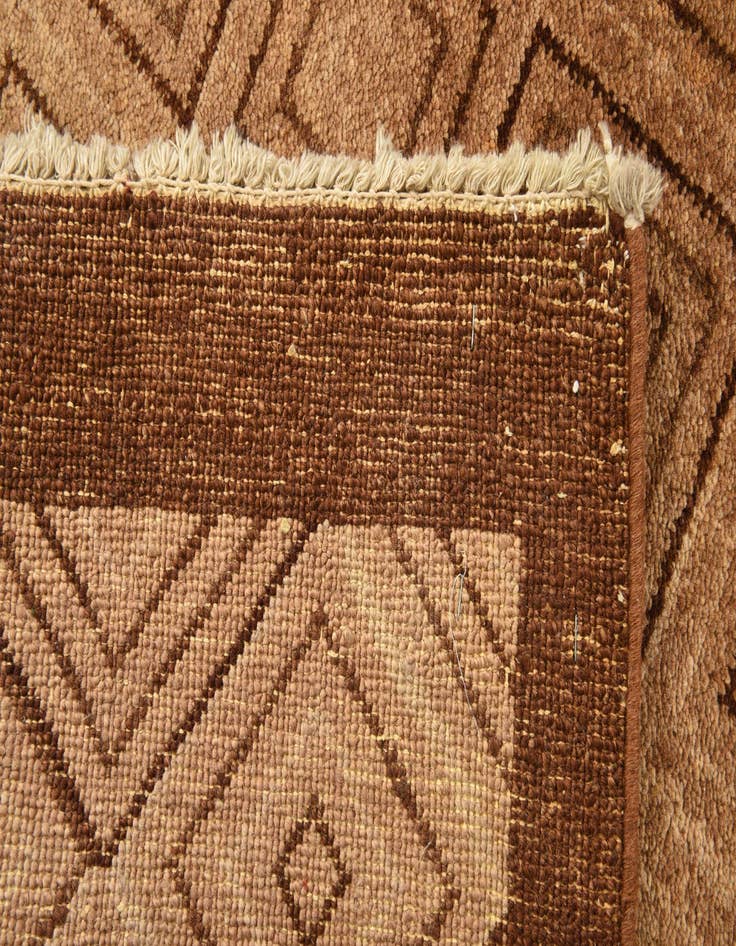 Detail image of  4' 7 x 6' 4  Hand Knotted Modern Ziegler Wool Rug