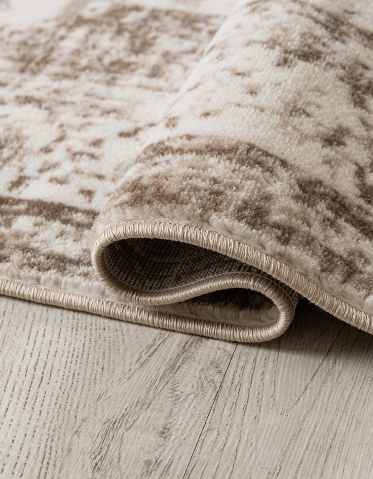 Detail image of  4' x 6' Monte Carlo Rug