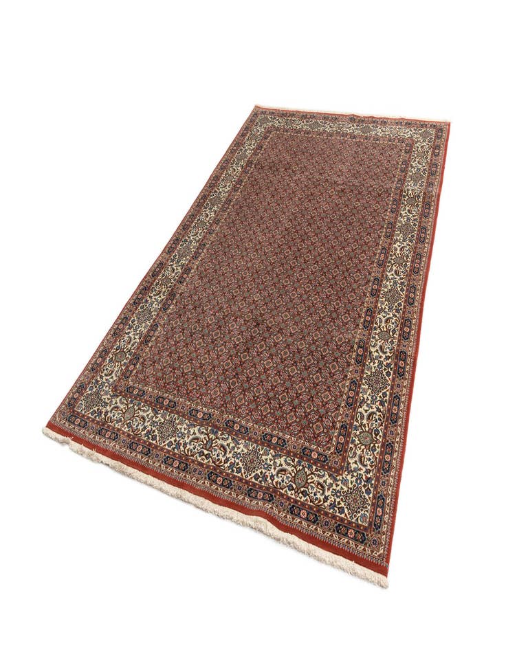 Detail image of  6' 6 x 9' 11 Mood Wool Rug