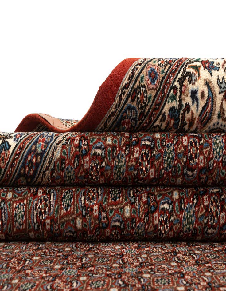 Detail image of  6' 7 x 9' 10 Mood Wool Rug