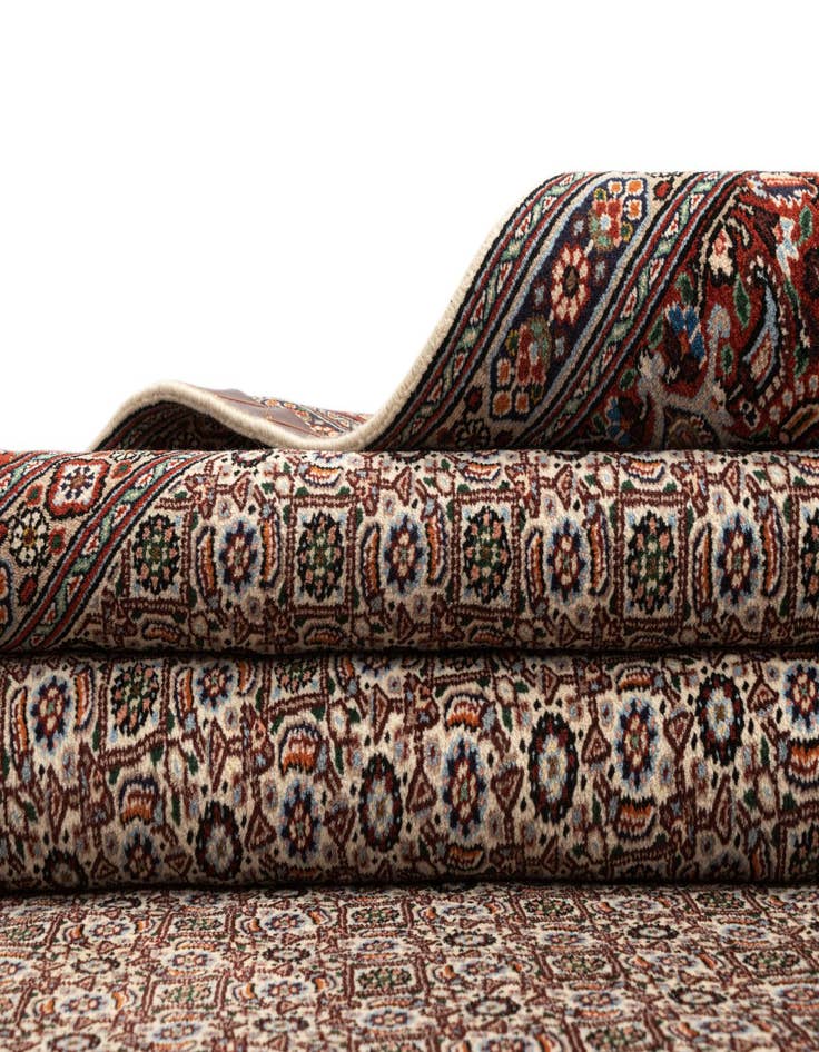 Detail image of  6' 6 x 9' 9 Mood Wool Rug