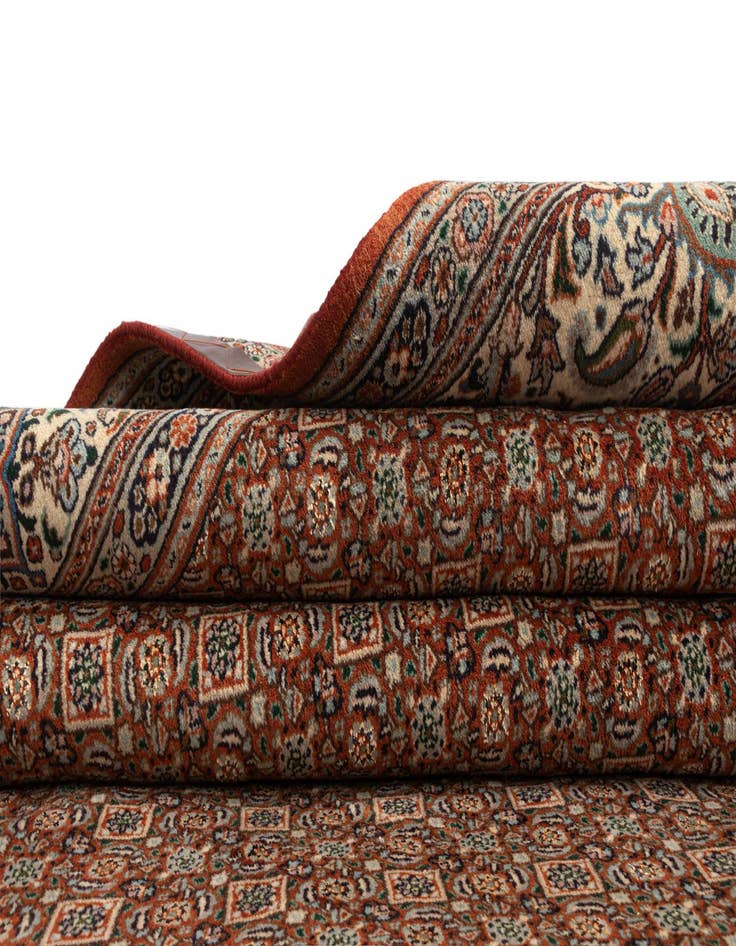 Detail image of  6' 7 x 9' 10 Mood Wool Rug