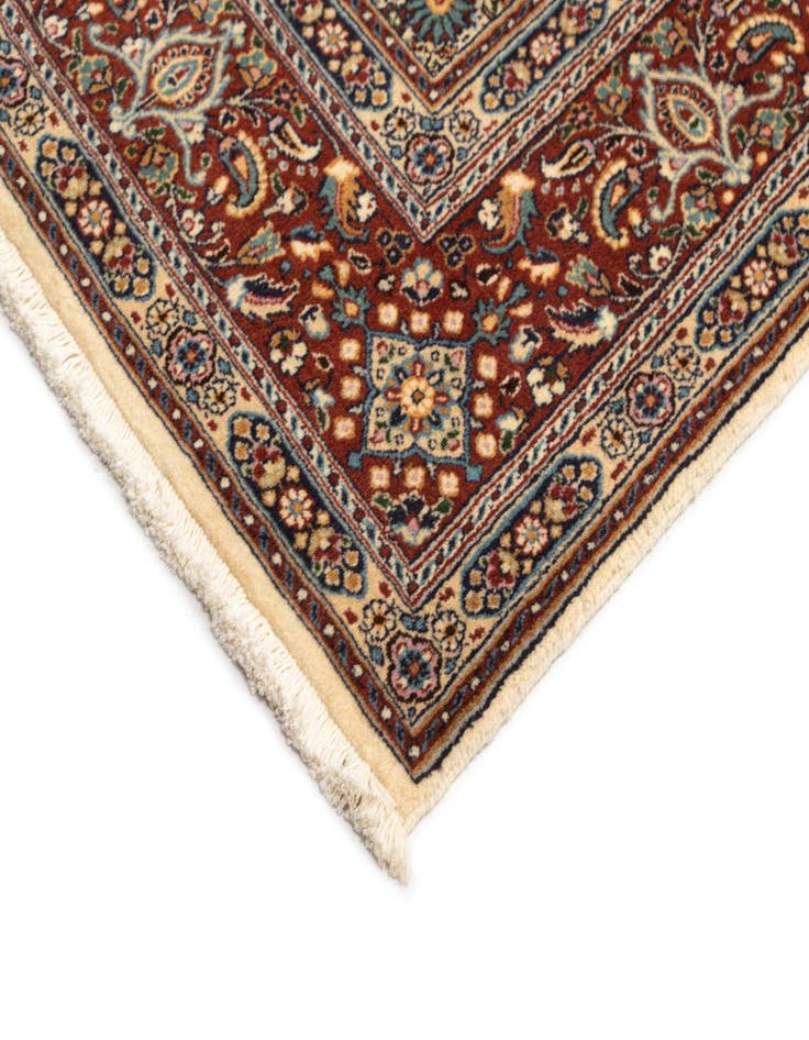 Detail image of  6' 4 x 9' 8 Mood Wool Rug