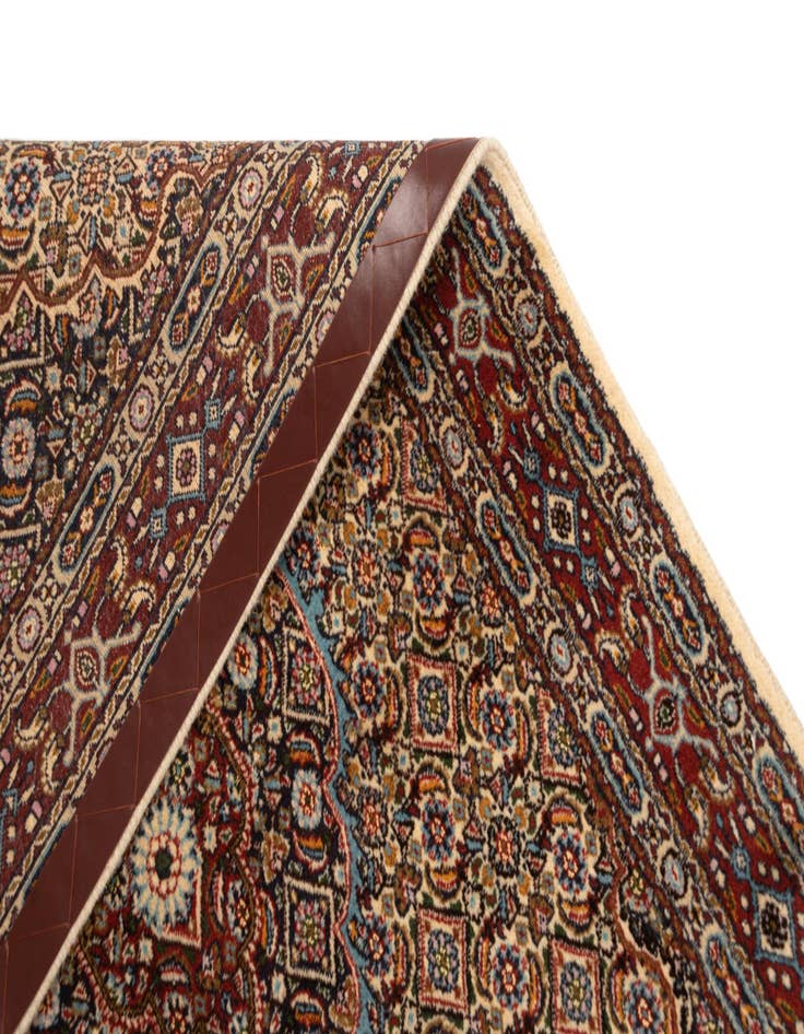 Detail image of  3' 1 x 4' 10 Mood Wool Rug