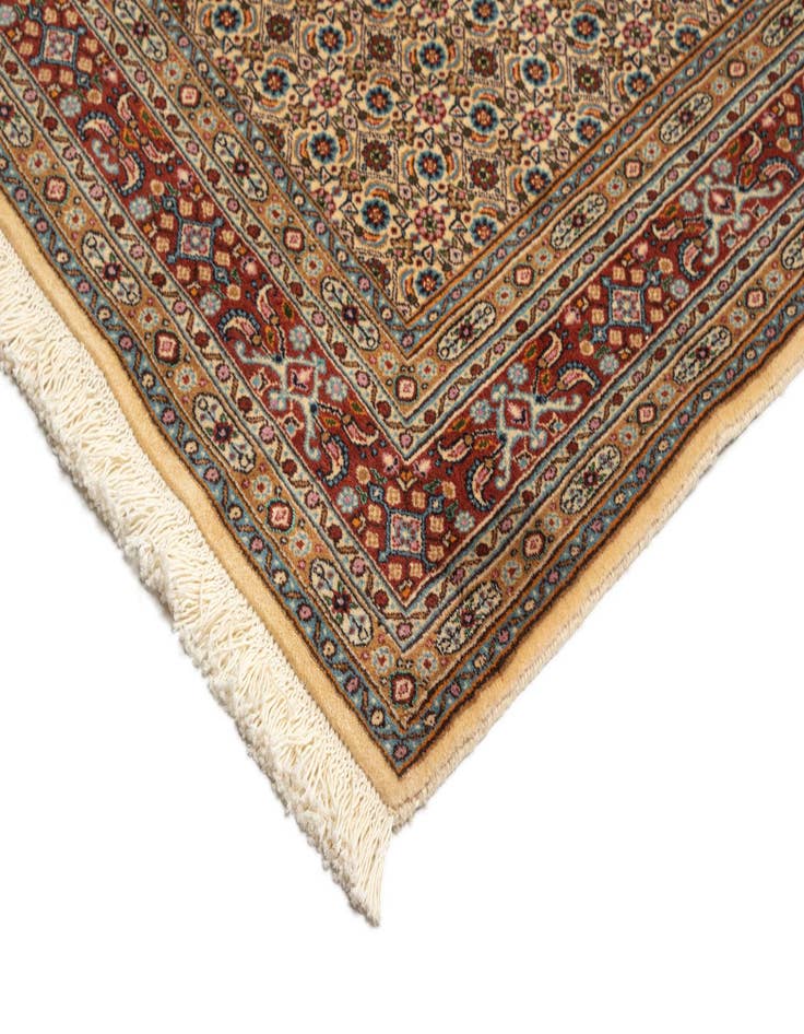 Detail image of  3' 4 x 5' Mood Wool Rug