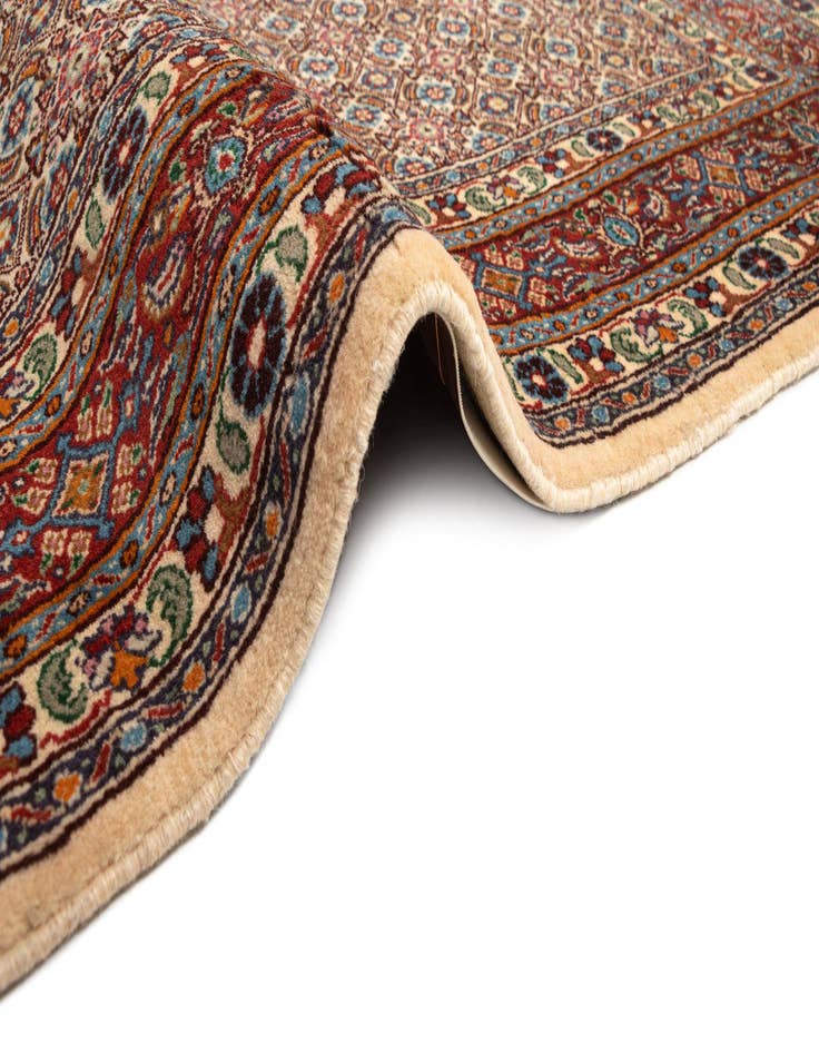 Detail image of  3' 5 x 4' 11 Mood Wool Rug