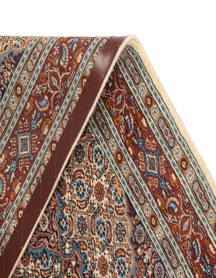 Detail image of  2' 8 x 4' Mood Wool Rug