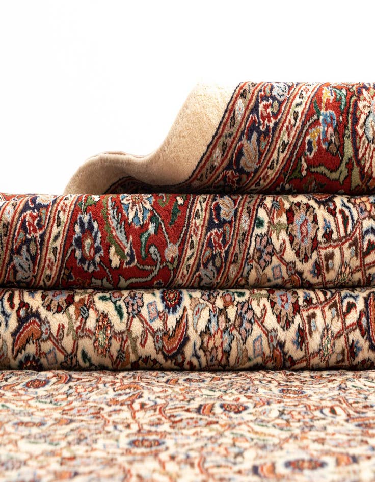 Detail image of  6' 8 x 10' 2 Mood Wool Rug