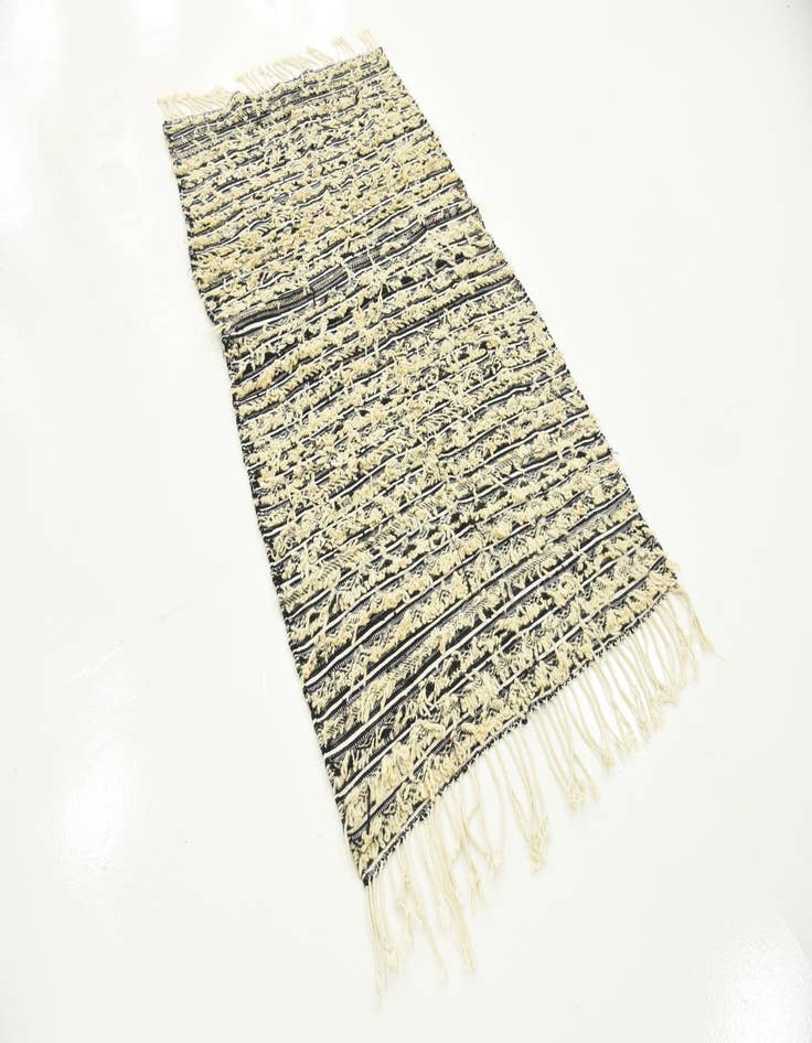 Detail image of  3' 3 x 6'  Hand Knotted Moroccan Wool Rug