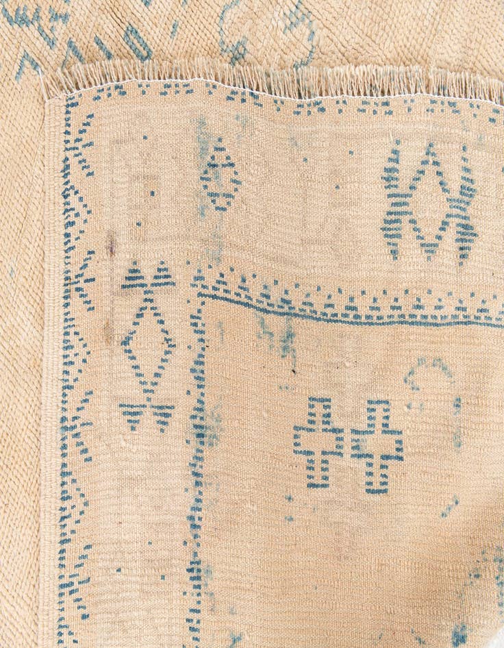 Detail image of  5' 2 x 8'  Hand Knotted Moroccan Wool Rug