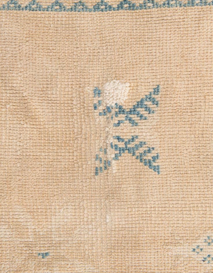 Detail image of  5' 2 x 8'  Hand Knotted Moroccan Wool Rug