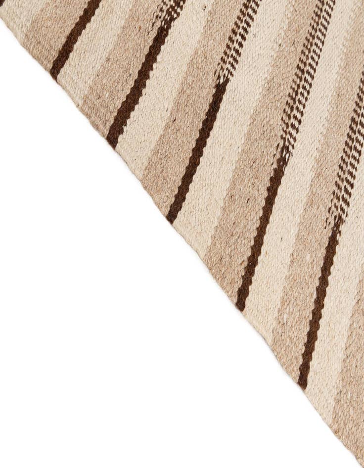 Detail image of  8' 1 x 11' 5  Hand Knotted Moroccan Wool Rug