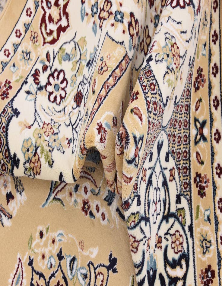 Detail image of  10' x 13' Nain Design Rug
