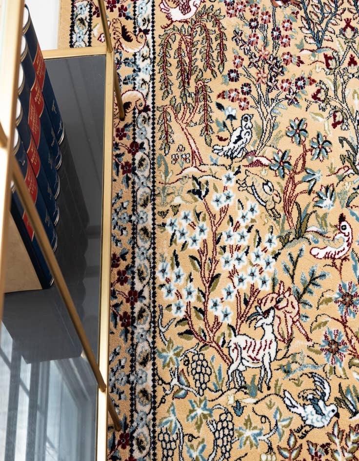 Detail image of  10' x 13' Nain Design Rug