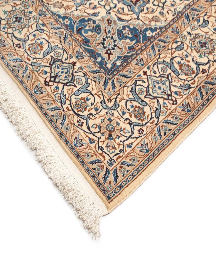 Detail image of  7' 1 x 10' 2 Nain Wool Rug