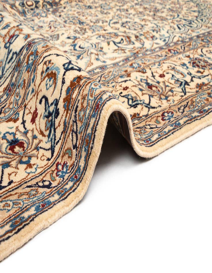 Detail image of  7' 1 x 10' Nain Rug