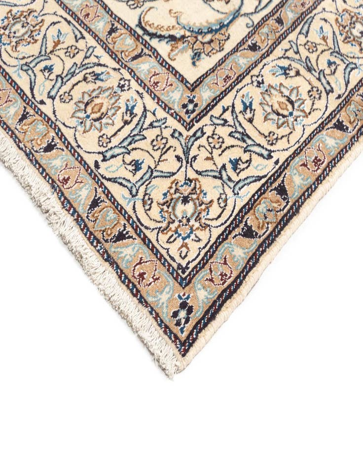 Detail image of  6' 4 x 10' Nain Wool Rug