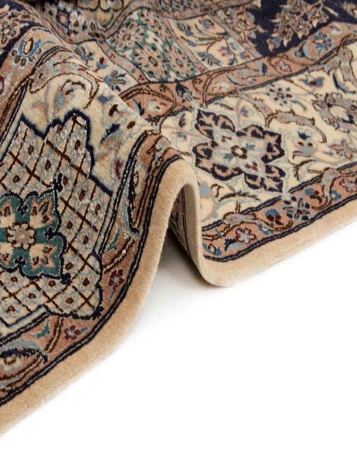 Detail image of  4' 2 x 5' 11  Hand Knotted Nain Persian Rug