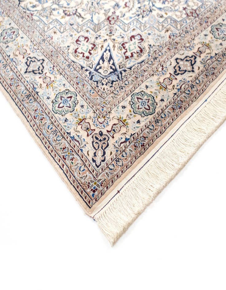 Detail image of  4' 2 x 6' 8  Hand Knotted Nain Persian Rug