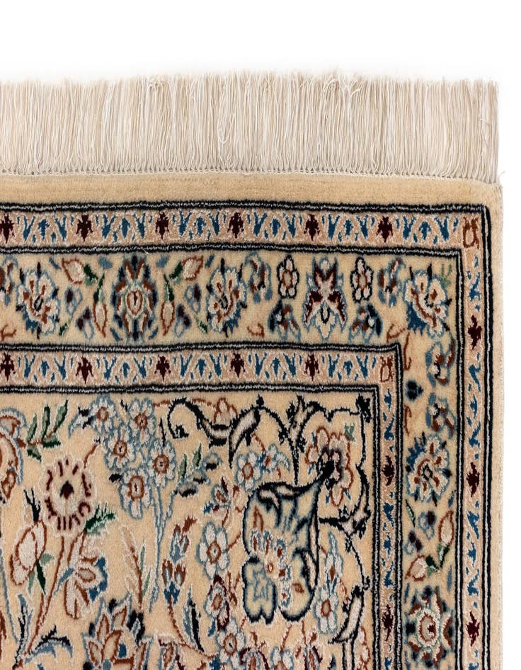 Detail image of  8' x 11' 4 Nain Rug