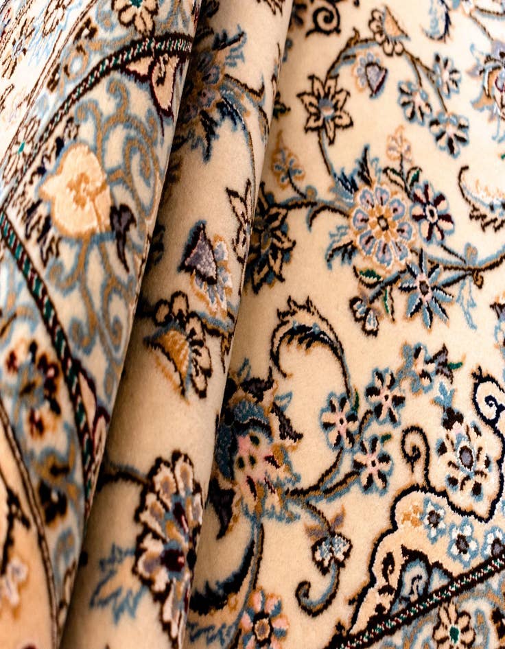 Detail image of  3' 5 x 5' 2 Nain Rug