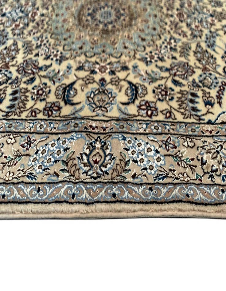 Detail image of  3' 6 x 5' 9 Nain Rug