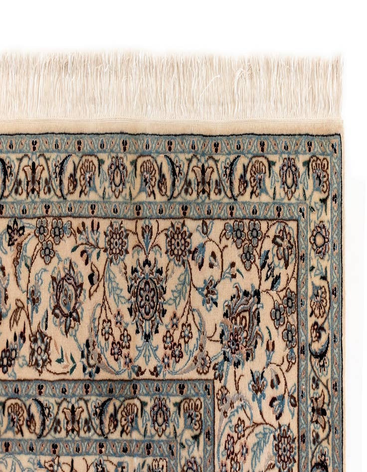 Detail image of  6' 11 x 9' 10 Nain Rug