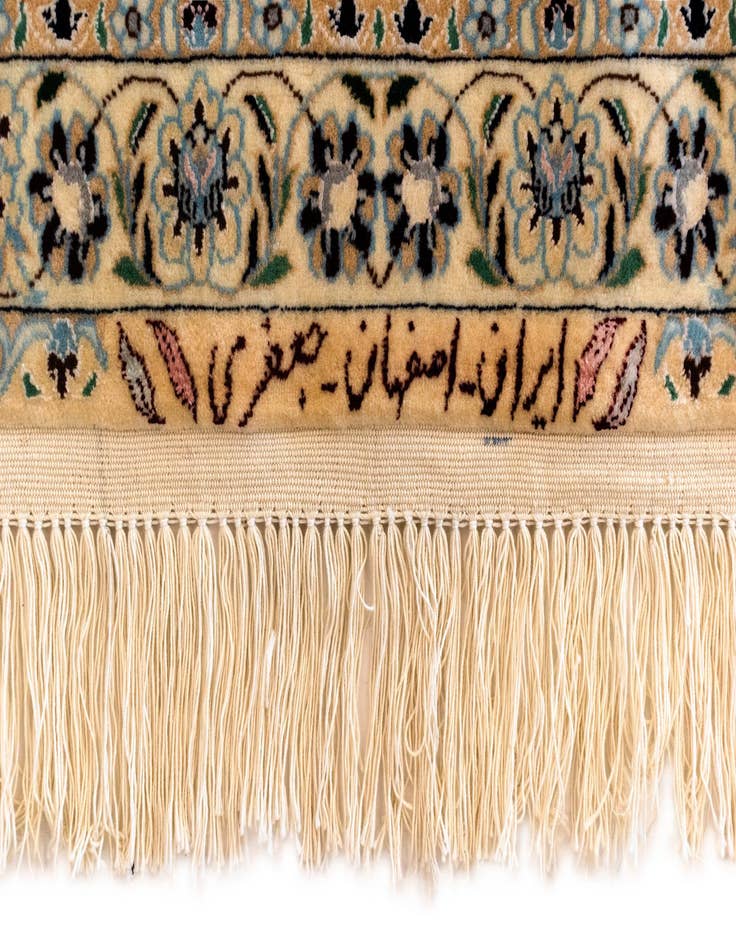 Detail image of  6' 4 x 9' 11 Nain Rug