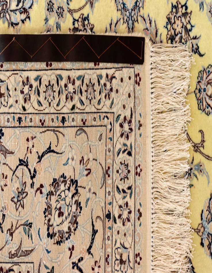 Detail image of  6' 5 x 9' 11 Nain Rug